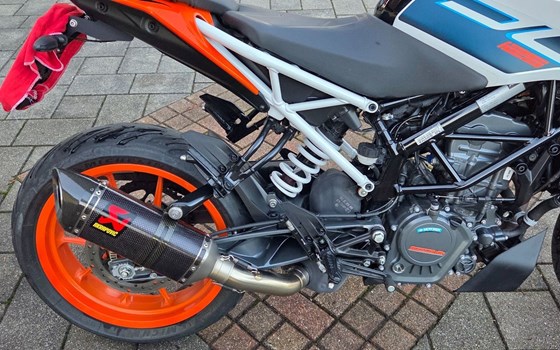 Gebrauchtmotorrad KTM 125 Duke - Bild 16 Gebrauchtmotorrad KTM 125 Duke - Bild 16