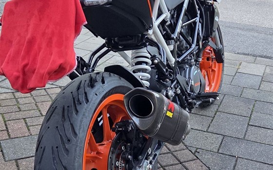 Gebrauchtmotorrad KTM 125 Duke - Bild 5 Gebrauchtmotorrad KTM 125 Duke - Bild 5