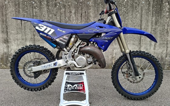 Gebrauchtmotorrad Yamaha YZ125LC - Bild 1 Gebrauchtmotorrad Yamaha YZ125LC - Bild 1