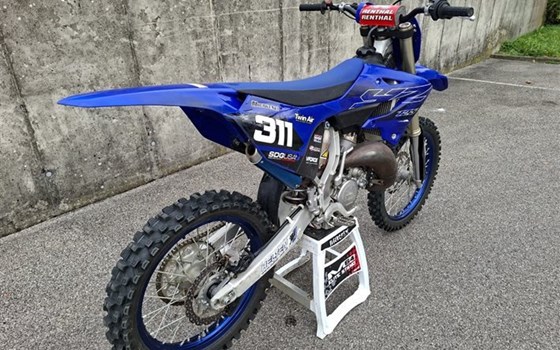 Gebrauchtmotorrad Yamaha YZ125LC - Bild 4 Gebrauchtmotorrad Yamaha YZ125LC - Bild 4