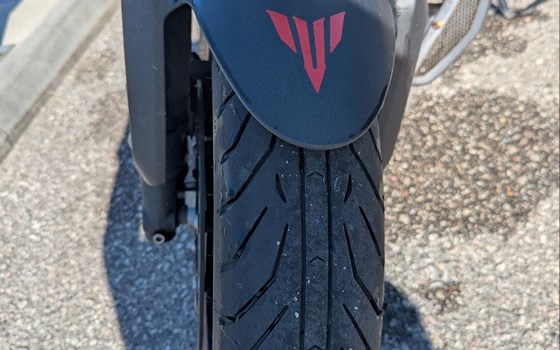 Gebrauchtmotorrad Yamaha MT-09 - Bild 6 Gebrauchtmotorrad Yamaha MT-09 - Bild 6