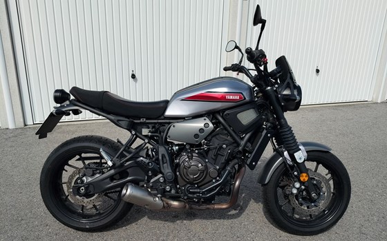 Gebrauchtmotorrad Yamaha XSR700 - Bild 8 Gebrauchtmotorrad Yamaha XSR700 - Bild 8