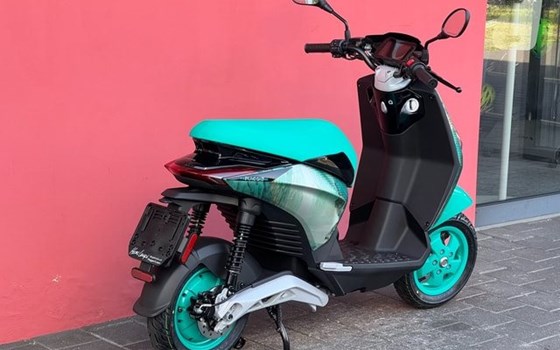 Neufahrzeug Piaggio 1 Active - Bild 7