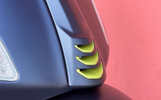 Neufahrzeug Piaggio ET3 125 Primavera - Bild 12