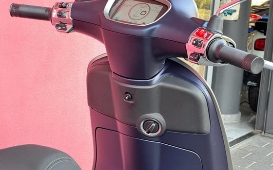 Neufahrzeug Piaggio ET3 125 Primavera - Bild 13