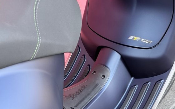 Neufahrzeug Piaggio ET3 125 Primavera - Bild 5