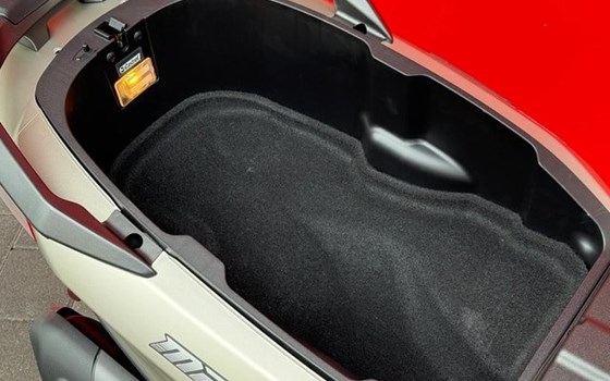 Neufahrzeug Piaggio MP3 530 HPE Exclusive - Bild 10