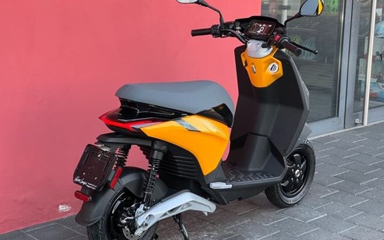 Neufahrzeug Piaggio 1 Active - Bild 6