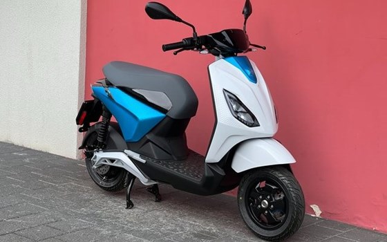 Neufahrzeug Piaggio 1 Active - Bild 9