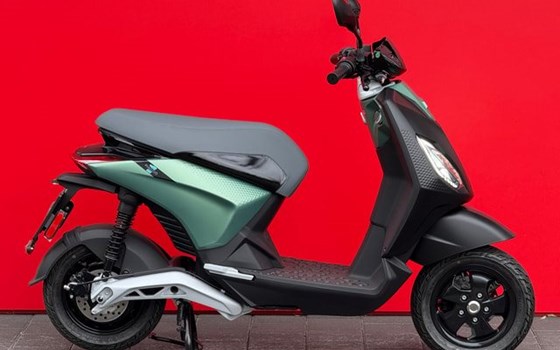 Neufahrzeug Piaggio 1 Active - Bild 1