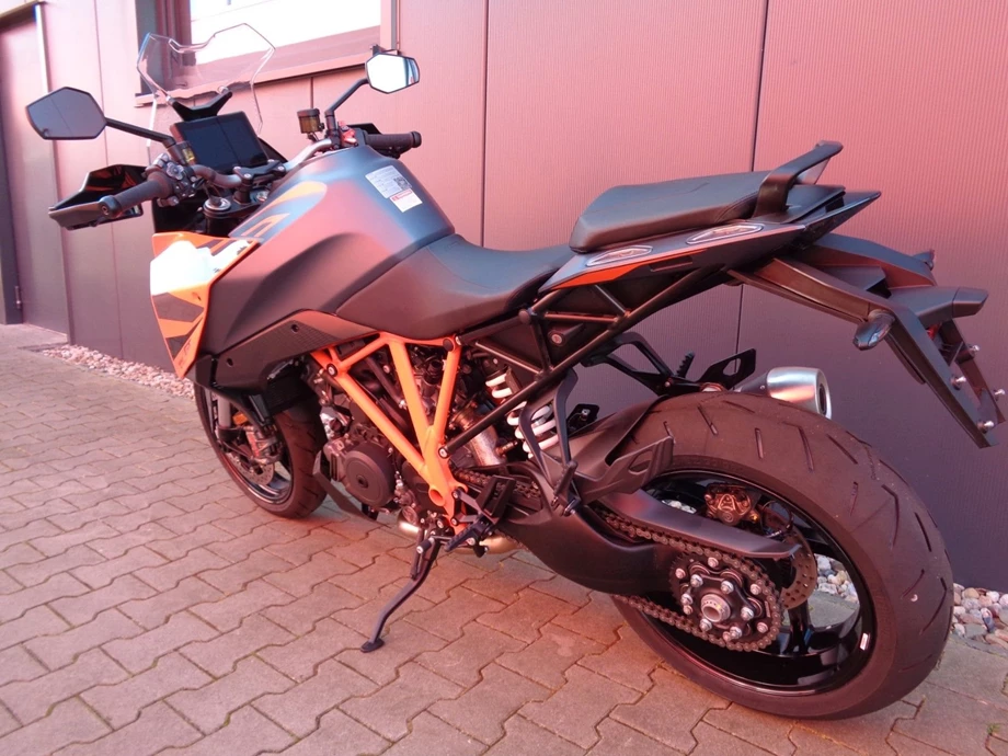 Angebot KTM 1290 Super Duke GT Bild 11: Angebot KTM 1290 Super Duke GT