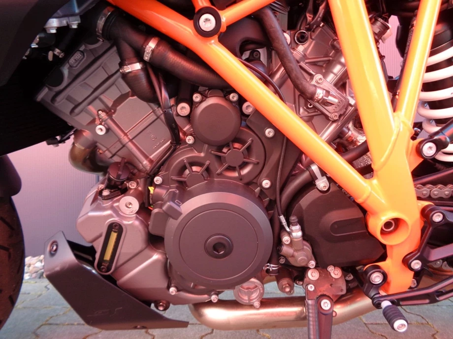 Angebot KTM 1290 Super Duke GT Bild 13: Angebot KTM 1290 Super Duke GT