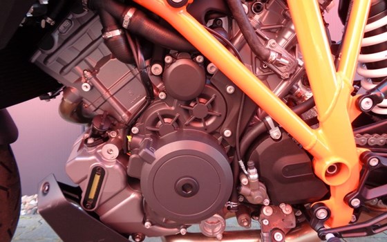 Gebrauchtmotorrad KTM 1290 Super Duke GT - Bild 13