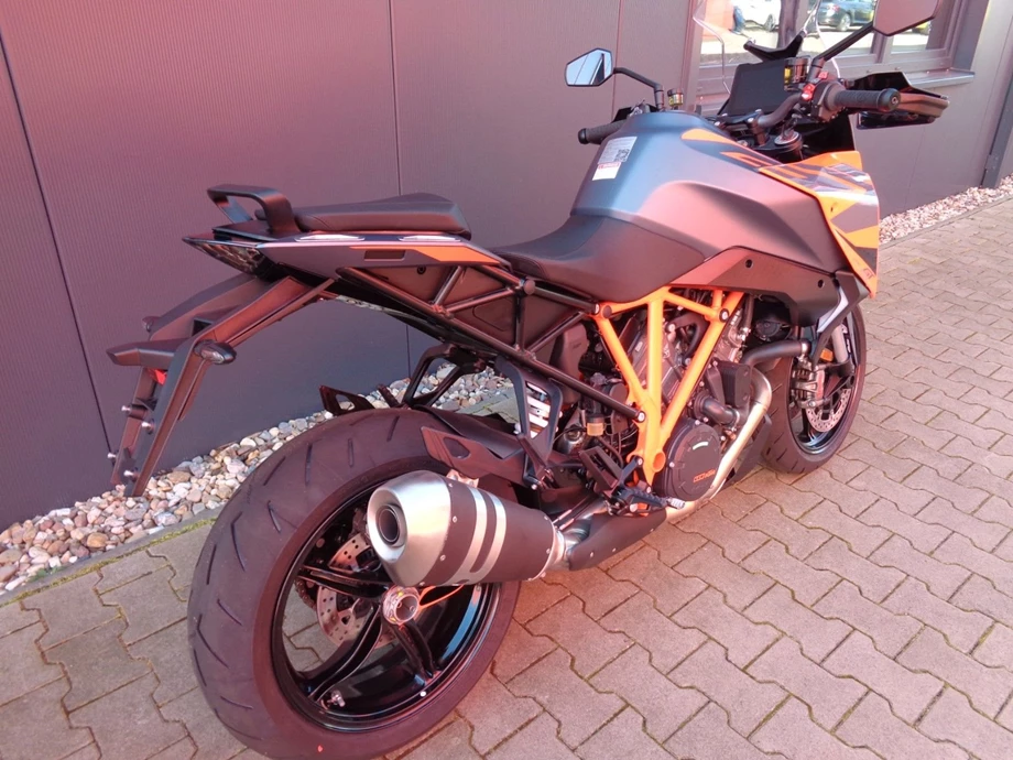 Angebot KTM 1290 Super Duke GT Bild 2: Angebot KTM 1290 Super Duke GT