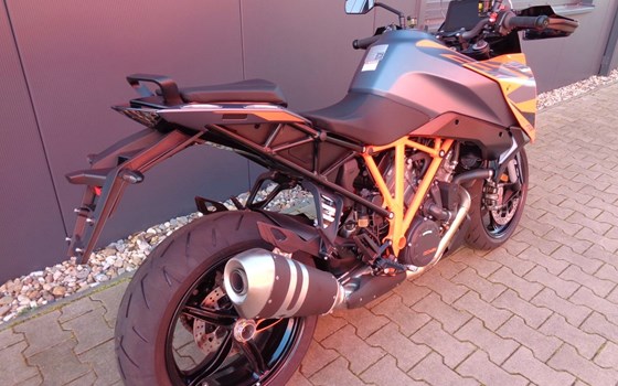 Gebrauchtmotorrad KTM 1290 Super Duke GT - Bild 2