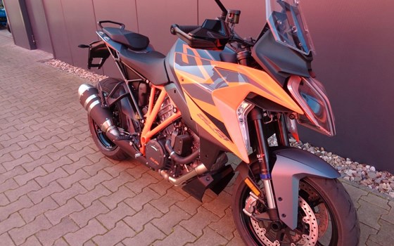 Gebrauchtmotorrad KTM 1290 Super Duke GT - Bild 3