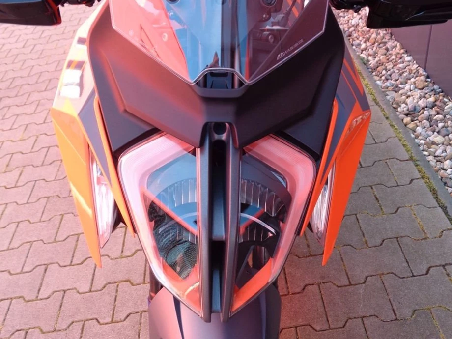 Angebot KTM 1290 Super Duke GT Bild 4: Angebot KTM 1290 Super Duke GT