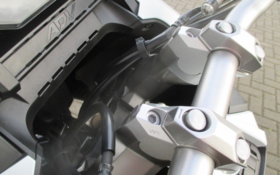 Gebrauchtmotorrad Honda ADV350 - Bild 3