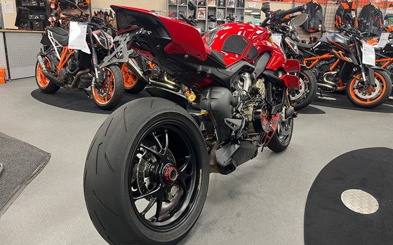 Gebrauchtmotorrad Ducati Streetfighter V4 S - Bild 2