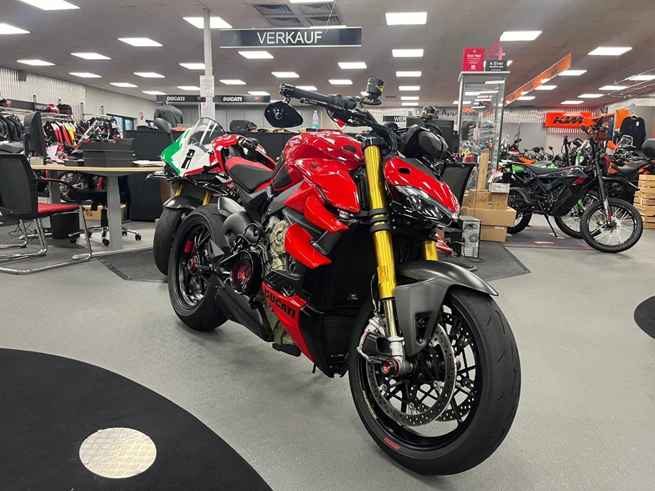 Angebot Ducati Streetfighter V4 S Bild 3: Angebot Ducati Streetfighter V4 S