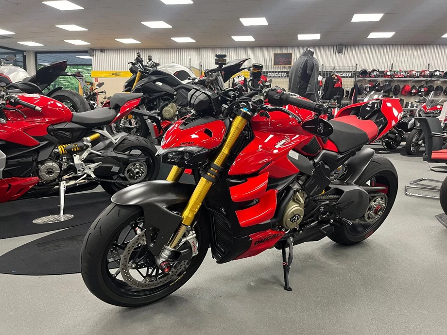 Angebot Ducati Streetfighter V4 S Bild 5: Angebot Ducati Streetfighter V4 S
