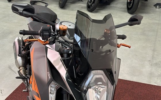 Gebrauchtmotorrad KTM 1290 Super Duke GT - Bild 12