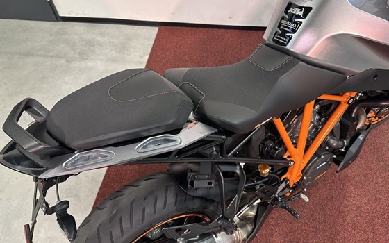 Gebrauchtmotorrad KTM 1290 Super Duke GT - Bild 13