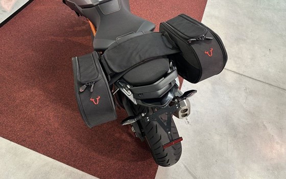 Gebrauchtmotorrad KTM 1290 Super Duke GT - Bild 14