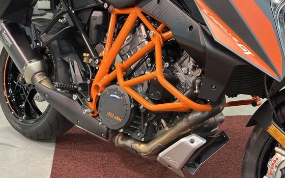 Gebrauchtmotorrad KTM 1290 Super Duke GT - Bild 11