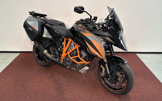 Gebrauchtmotorrad KTM 1290 Super Duke GT - Bild 2