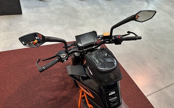 Gebrauchtmotorrad KTM 125 Duke - Bild 15