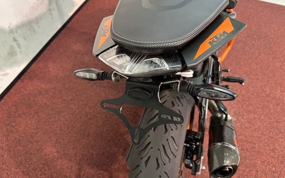 Gebrauchtmotorrad KTM 125 Duke - Bild 9