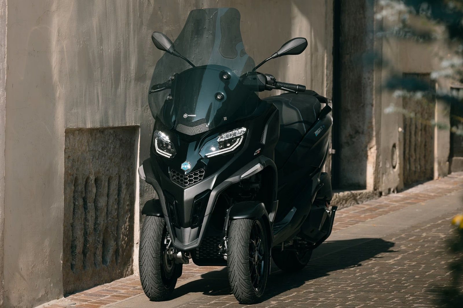 Piaggio MP3 400 Sport 