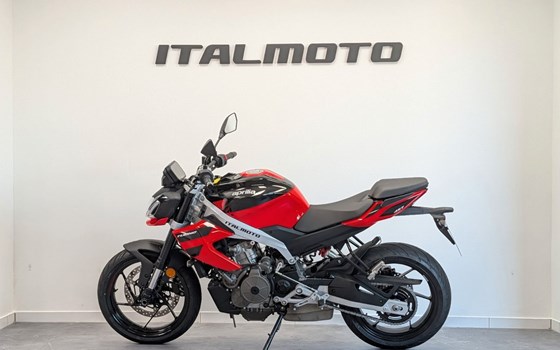 Gebrauchtmotorrad Aprilia Tuono 457 - Bild 3