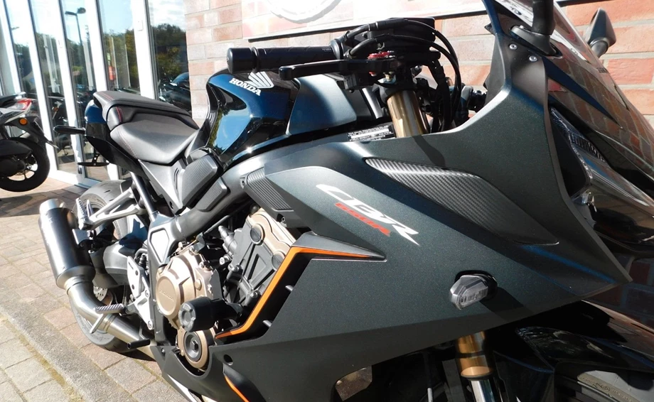 Angebot Honda CBR650R Bild 15: Angebot Honda CBR650R