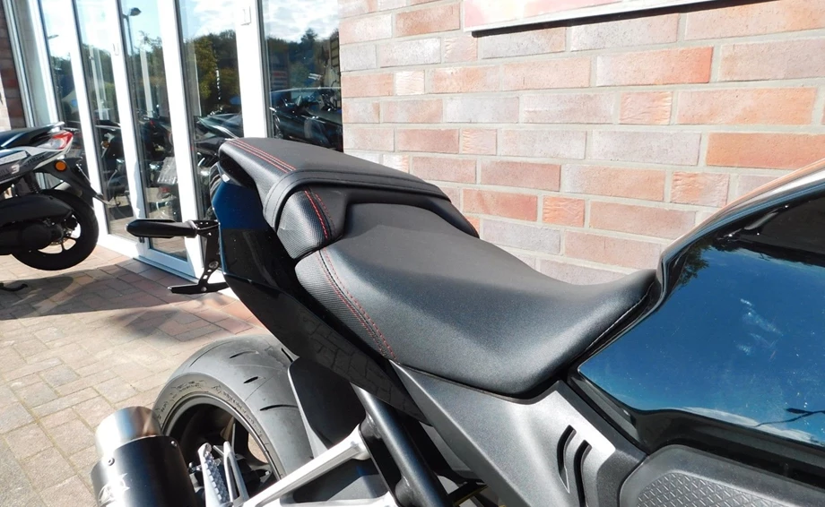 Angebot Honda CBR650R Bild 16: Angebot Honda CBR650R