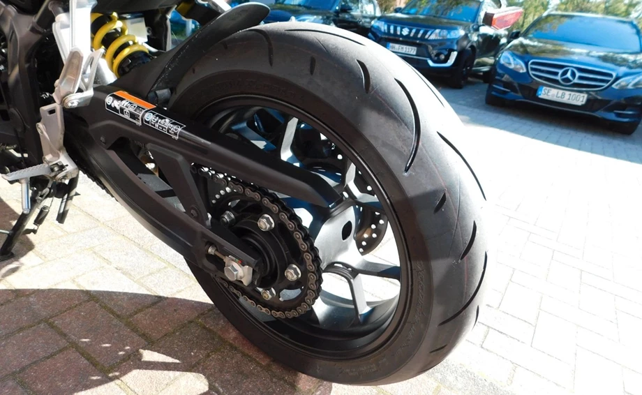 Angebot Honda CBR650R Bild 8: Angebot Honda CBR650R