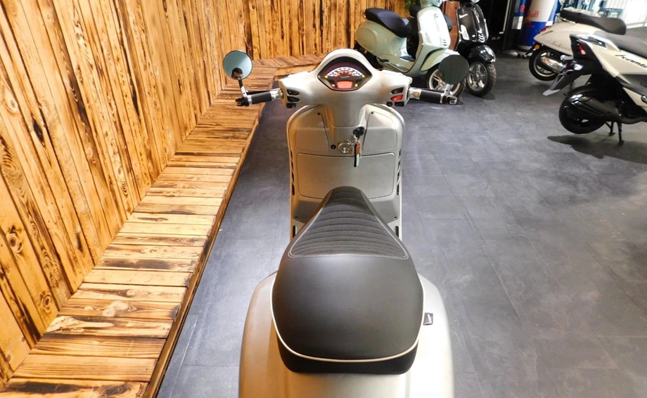 Angebot Vespa GTS 300 Bild 10: Angebot Vespa GTS 300