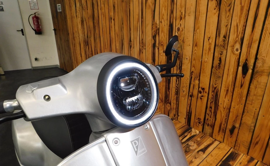 Angebot Vespa GTS 300 Bild 17: Angebot Vespa GTS 300