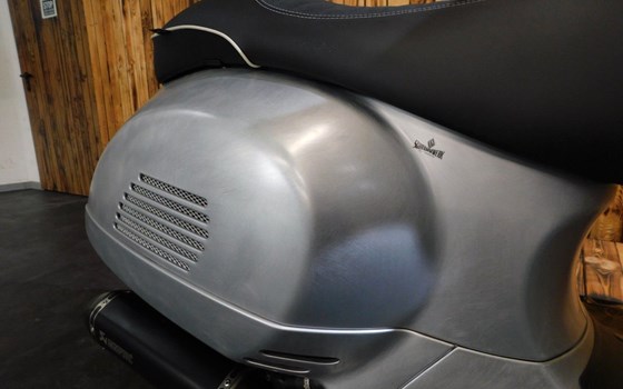 Gebrauchtmotorrad Vespa GTS 300 - Bild 18