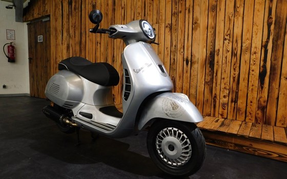 Gebrauchtmotorrad Vespa GTS 300 - Bild 2