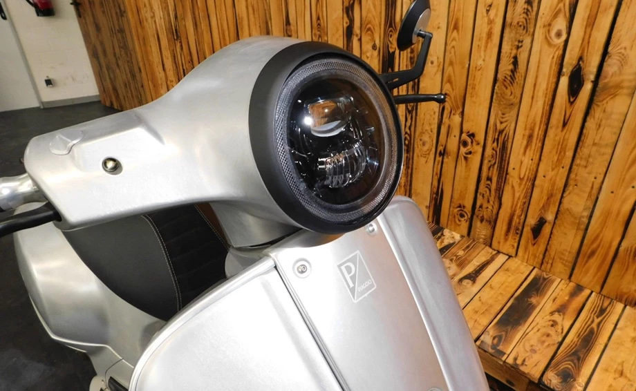 Angebot Vespa GTS 300 Bild 5: Angebot Vespa GTS 300