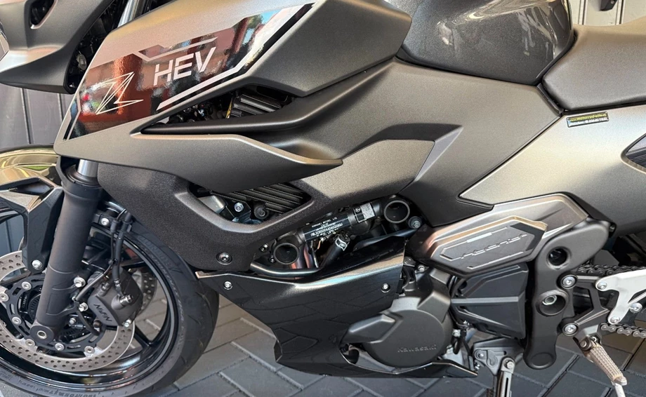 Angebot Kawasaki Z7 Hybrid Bild 10: Angebot Kawasaki Z7 Hybrid