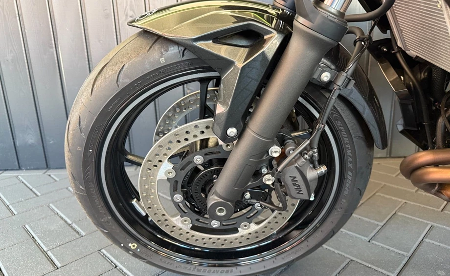 Angebot Kawasaki Z7 Hybrid Bild 11: Angebot Kawasaki Z7 Hybrid