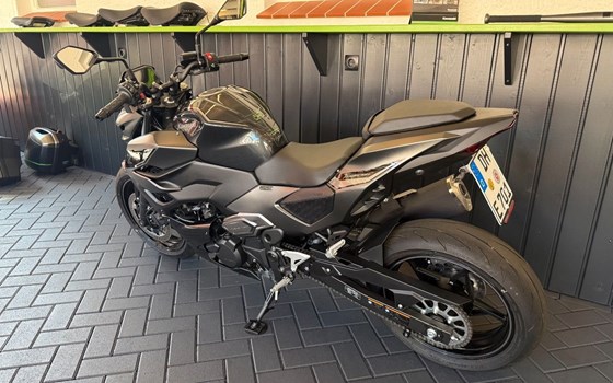 Gebrauchtmotorrad Kawasaki Z7 Hybrid - Bild 6