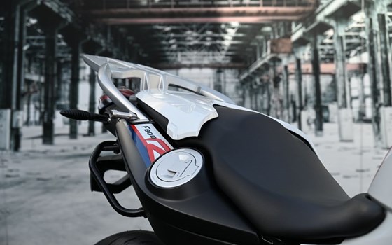 Gebrauchtmotorrad BMW F 800 R - Bild 7