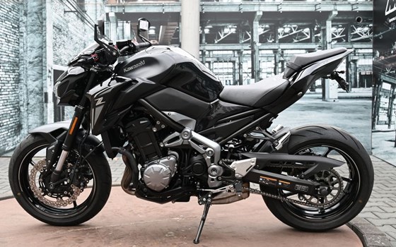 Gebrauchtmotorrad Kawasaki Z900 - Bild 7