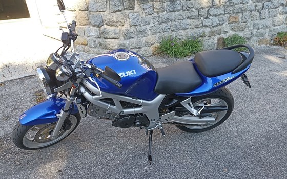 Gebrauchtmotorrad Suzuki SV650 - Bild 2 Gebrauchtmotorrad Suzuki SV650 - Bild 2