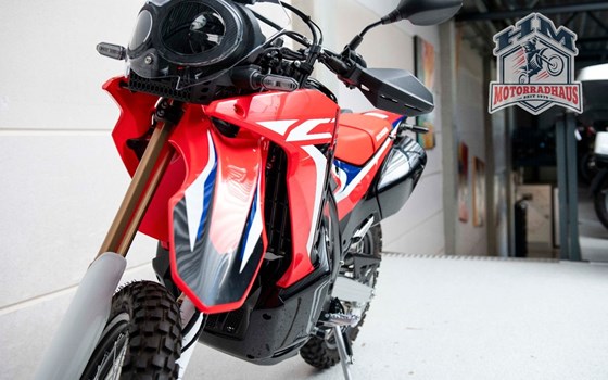 Gebrauchtmotorrad Honda CRF250 Rally - Bild 8