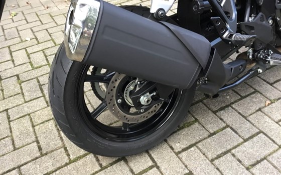 Gebrauchtmotorrad Suzuki V-Strom 800 - Bild 10